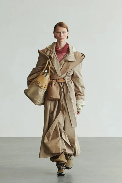 Look 1